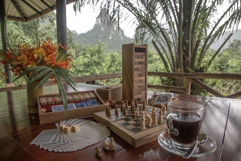 Anurak Community Lodge Phanom Ngoại thất bức ảnh